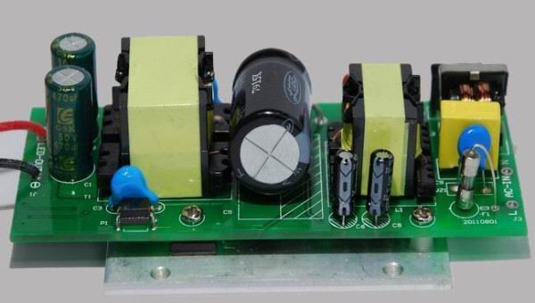 感应器电路板封胶用什么胶能耐水汽？汇巨线路板封装胶跟你说